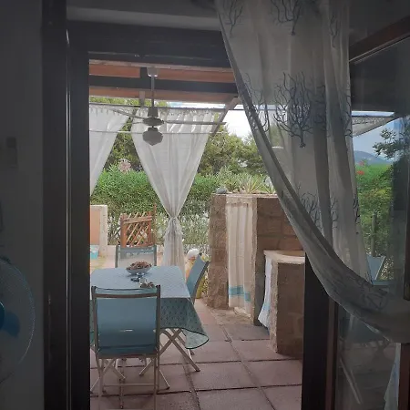 Prázdninový dům Sardegna ,baia Delle Mimose *